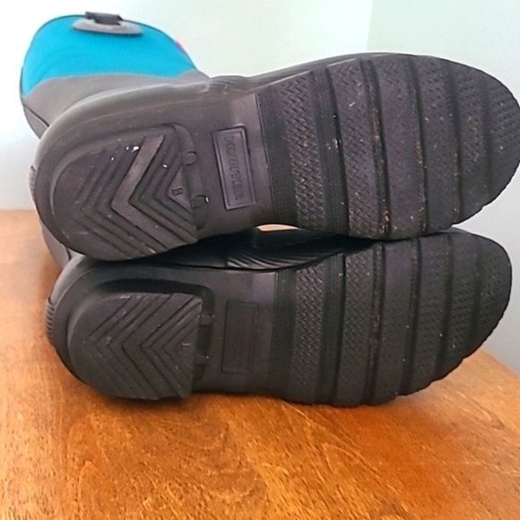 Hunter 'Original Scuba' Eyelet Waterproof Winter Rain Boot  - Picture 7 of 16